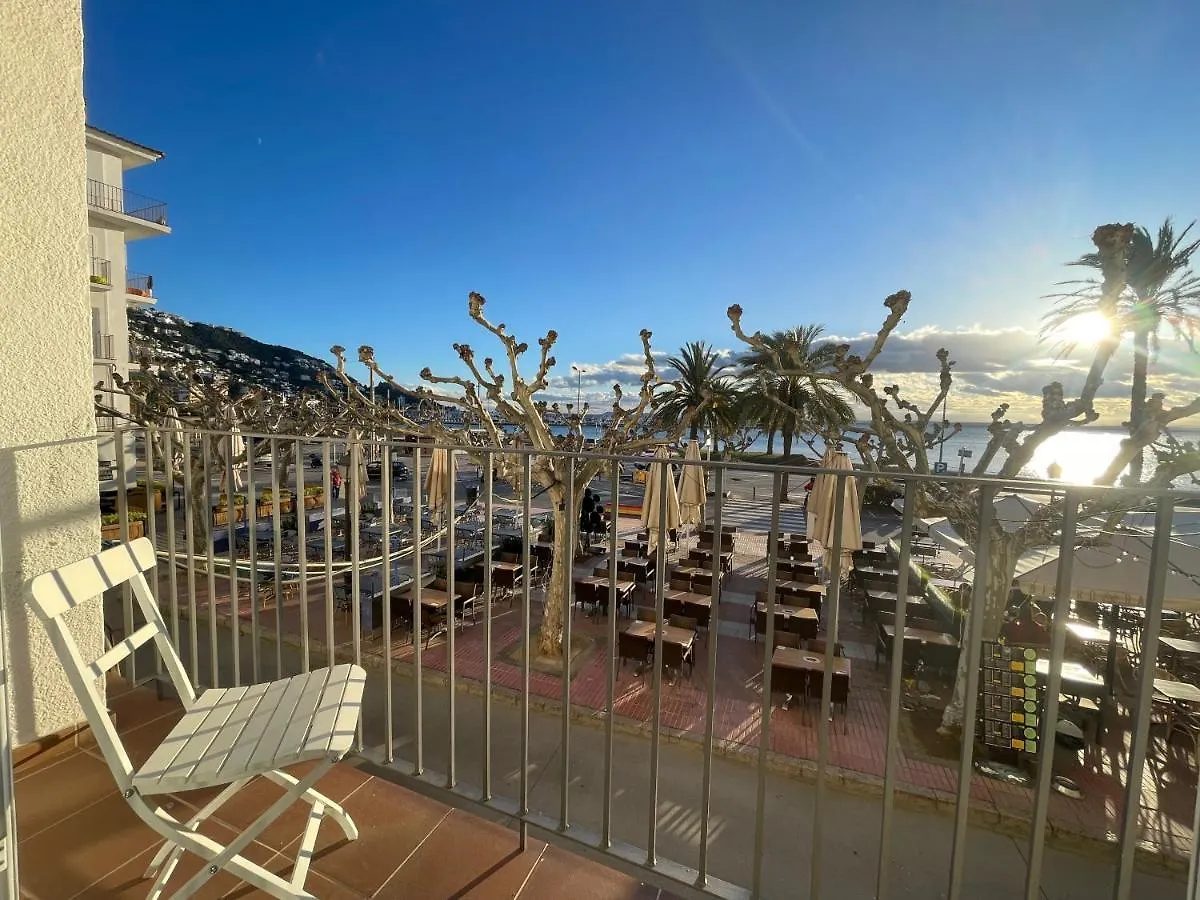 Apartment Apartaments Voramar Roses Spain