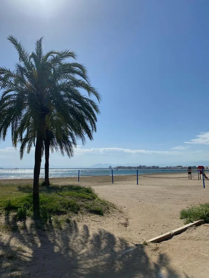 Apartaments Voramar Roses 0*,