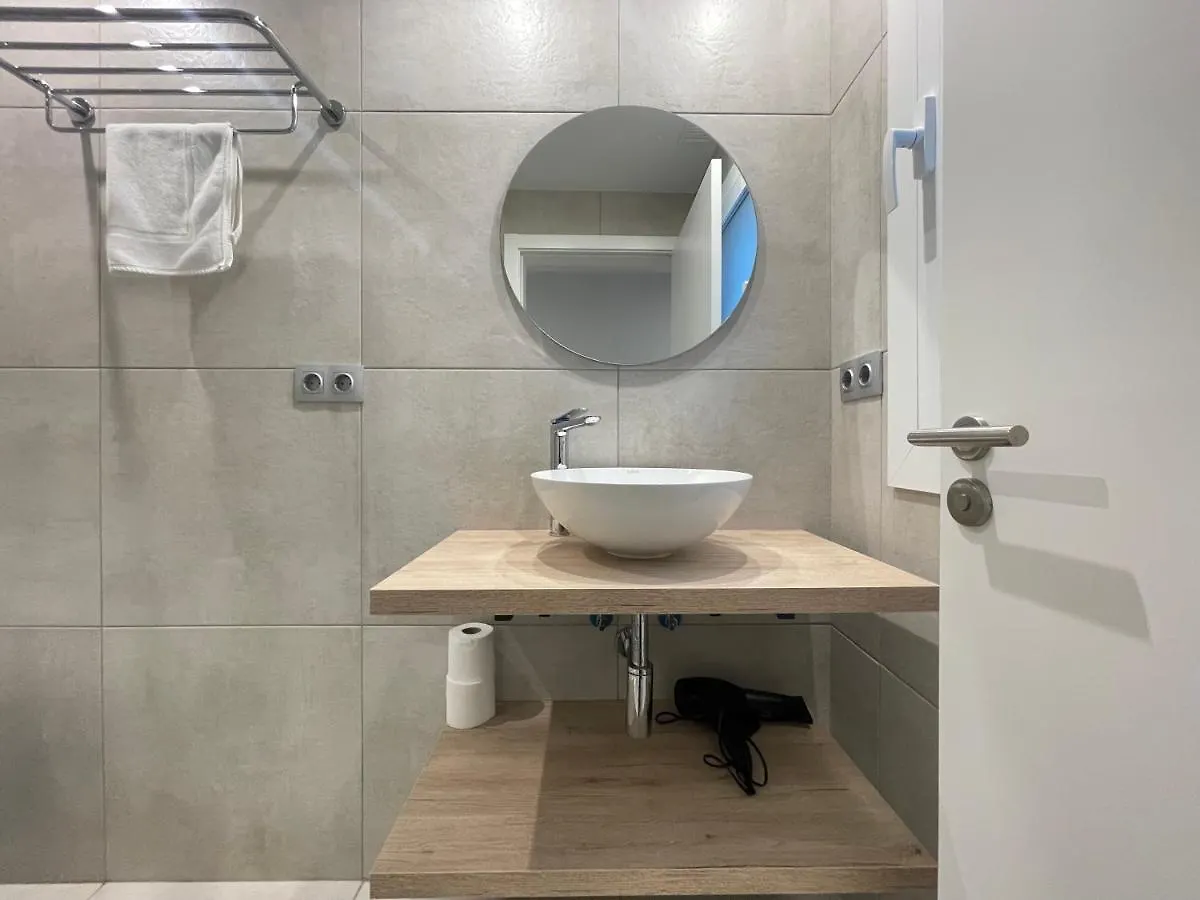 Apartaments Voramar Roses 0*,  Spagna